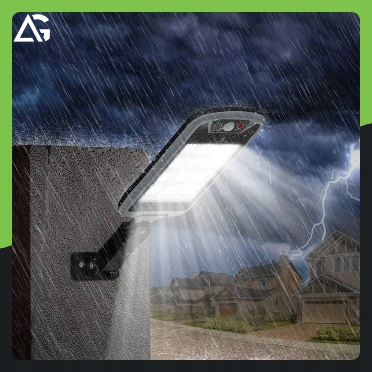 MOCNA-LAMPA-SOLARNA-400W-LED-ULICZNA-Z-CZUJNIKIEM-ZMIERZCHU-I-RUCHU-PILOT-Moc-lampy-400-W.jpg